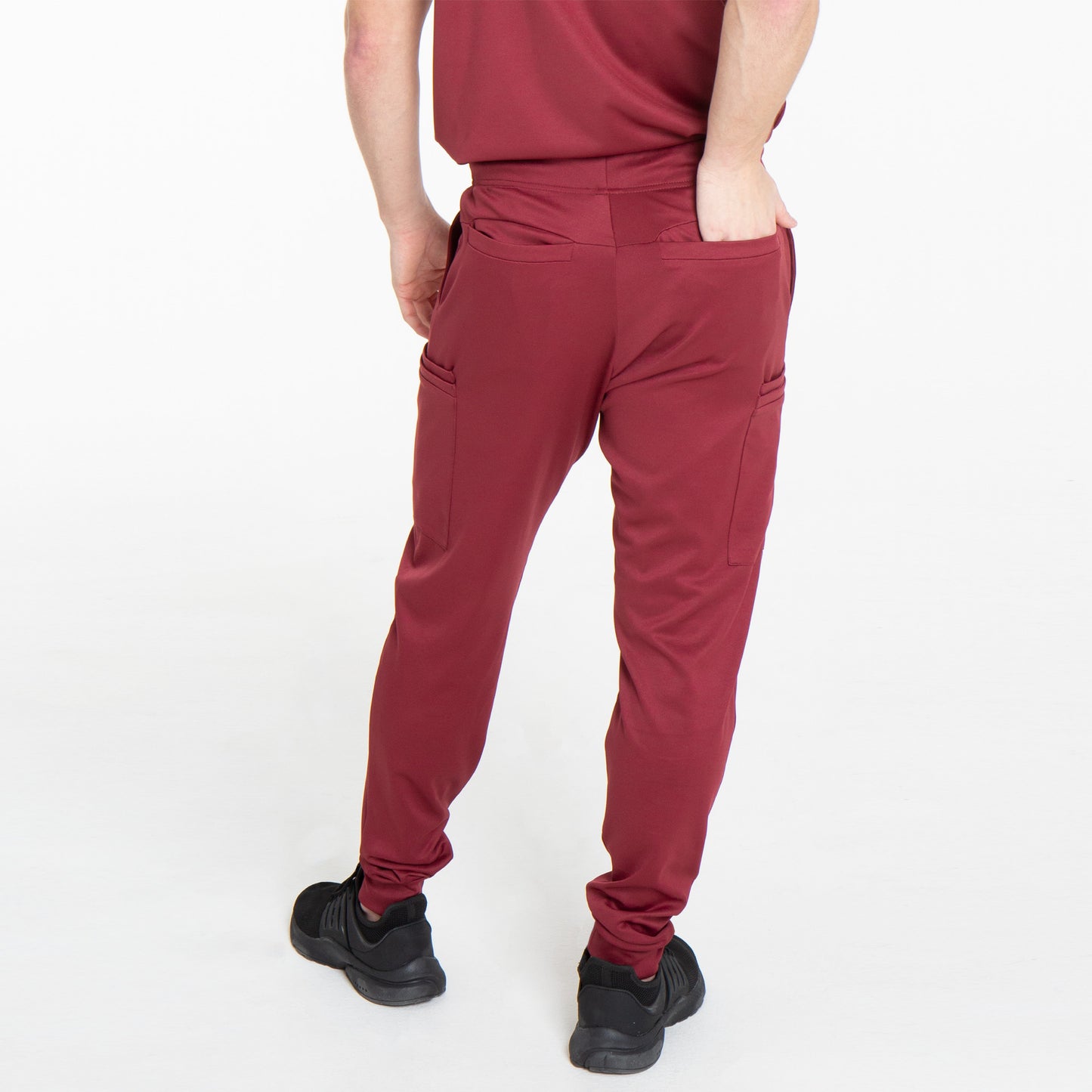 Back view men's krypton cargo jogger in burgundy